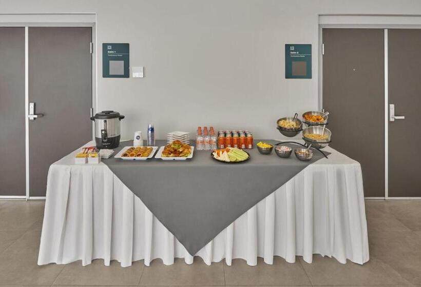 فندق City Express Junior By Marriott Bogota Aeropuerto