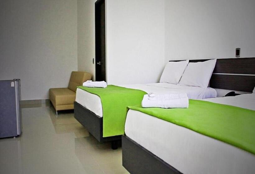 בית מלון כפרי Guaitipan Plaza