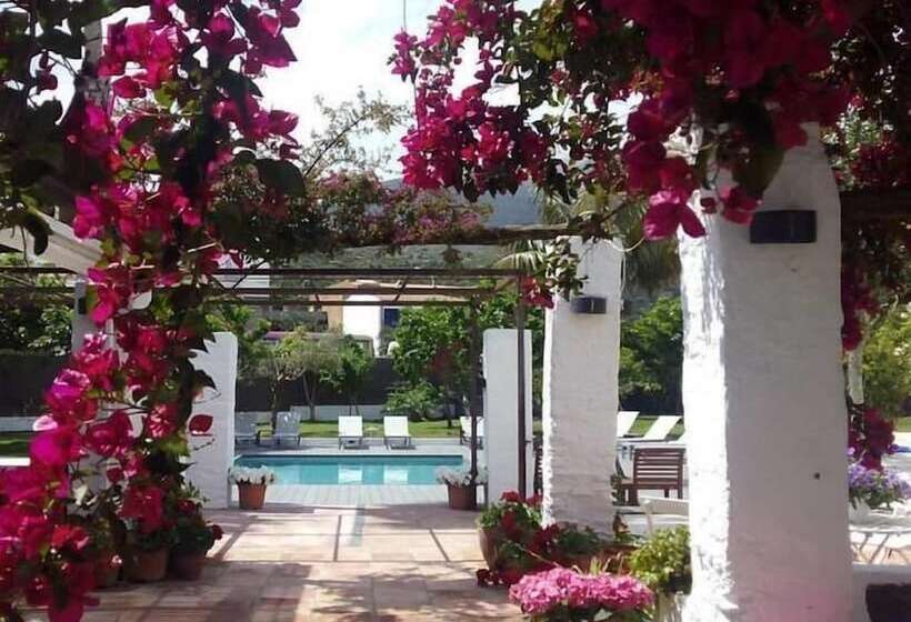 هتل Boutique Horta D En Rahola