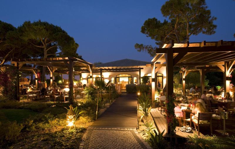فندق Pine Cliffs Village
