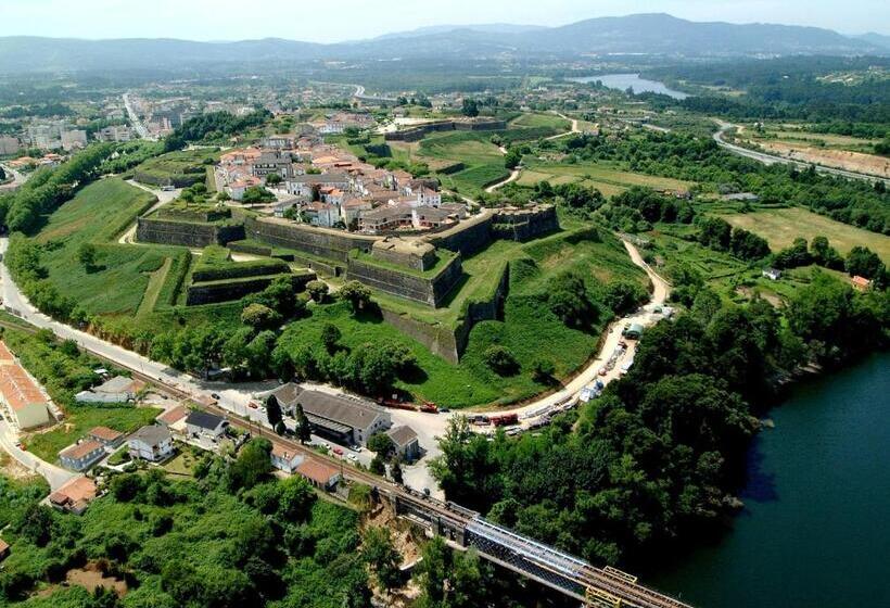 هتل Quinta Do Caminho, Al