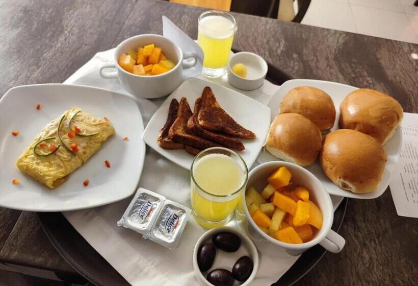 Intiotel Piura