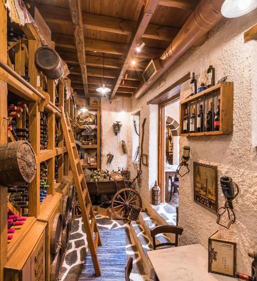 پانسیون Koukos Rhodian Guesthouse  Adults Only
