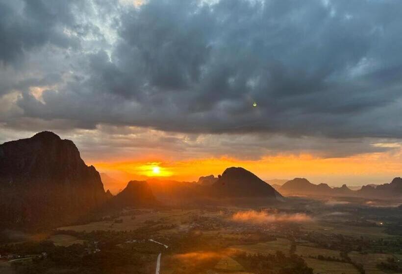 هتل Sisavang Mountain View