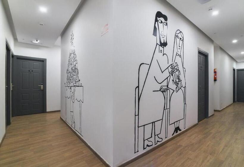 هتل Super Townhouse Anna Salai