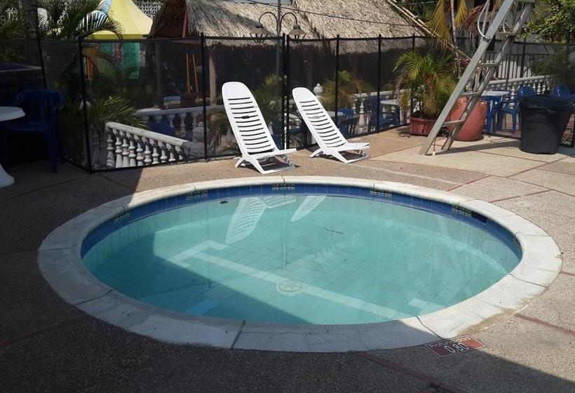 هتل Campestre Sanvalay Inn