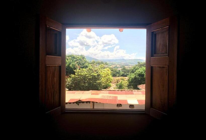 هتل Casa Aparicio Lopez