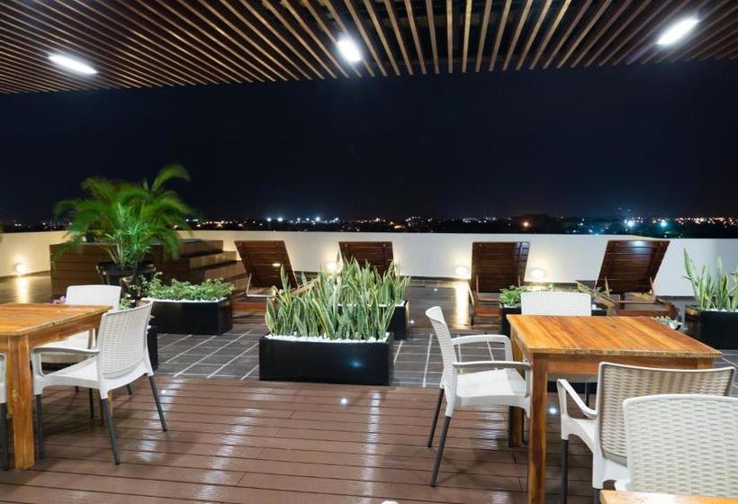 هتل Cinco Monteria