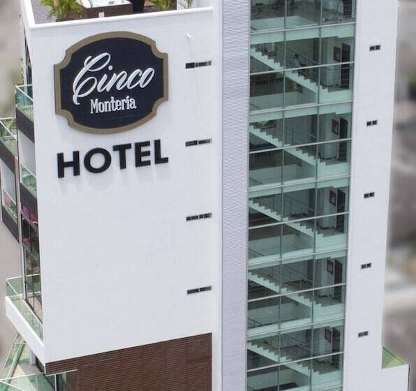 هتل Cinco Monteria