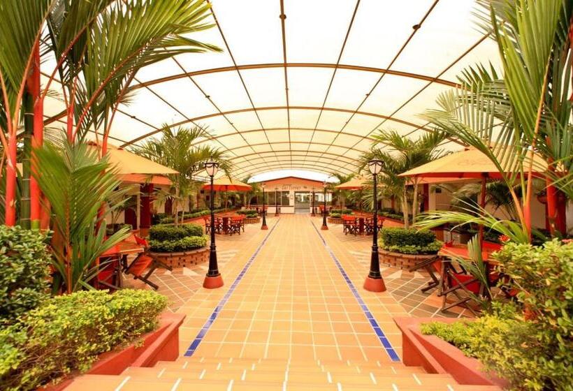 هتل Hacaritama Colonial