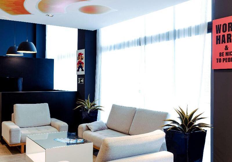 בית מלון כפרי Ibis Styles Alagoinhas