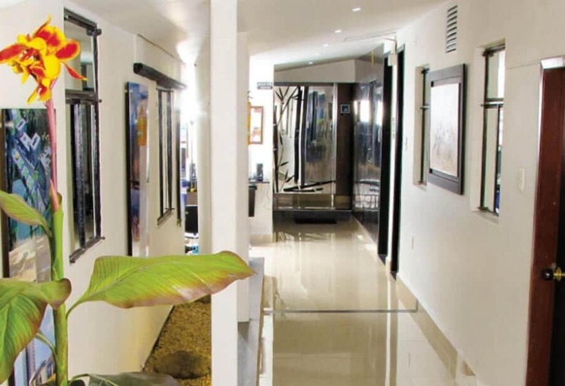 هتل Nuevo Marazul