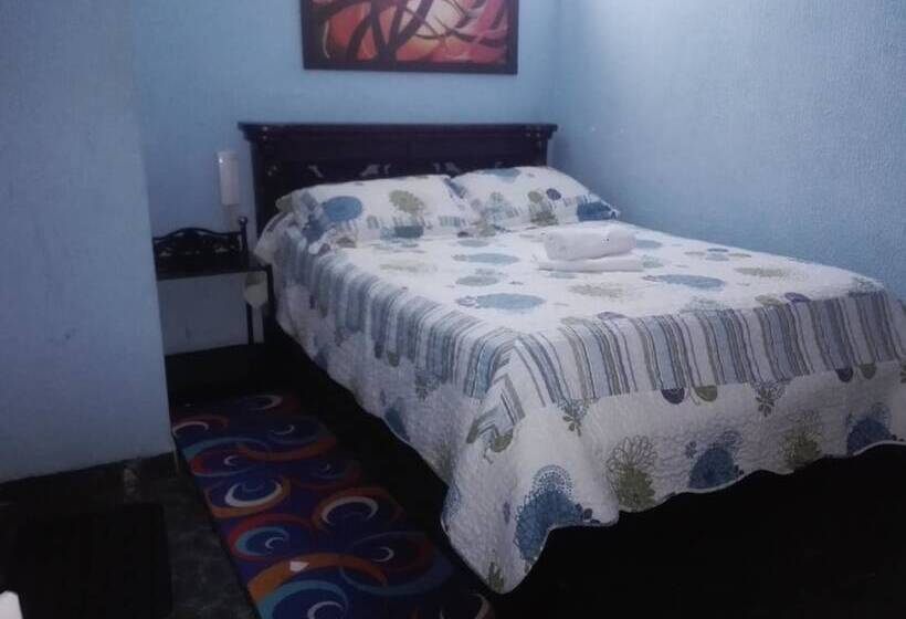 هتل Villa Del Rosario Nuevo