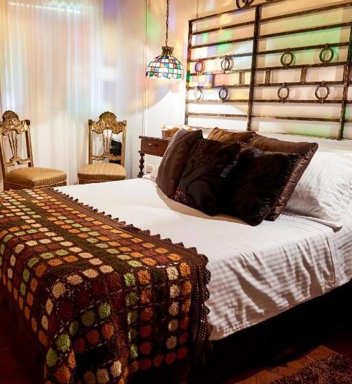 اقامتگاه Finca Hotel Los Girasoles