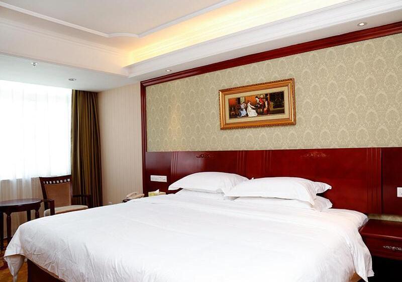Vienna Hotel Shenzhen Futian Bagua Road