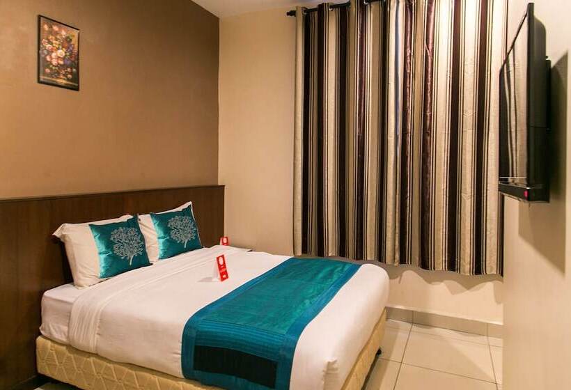 Отель Capital O 91017 Tuba Beach Resort @ Pulau Tuba
