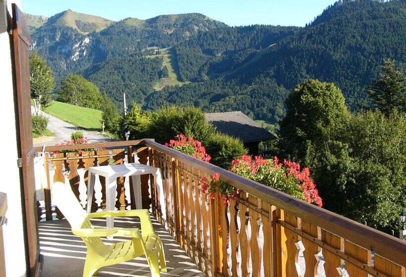مبيت وإفطار Chalet Titlis