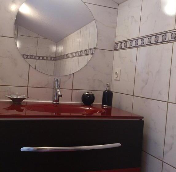 مبيت وإفطار Chambre D'hôtes Des Lys