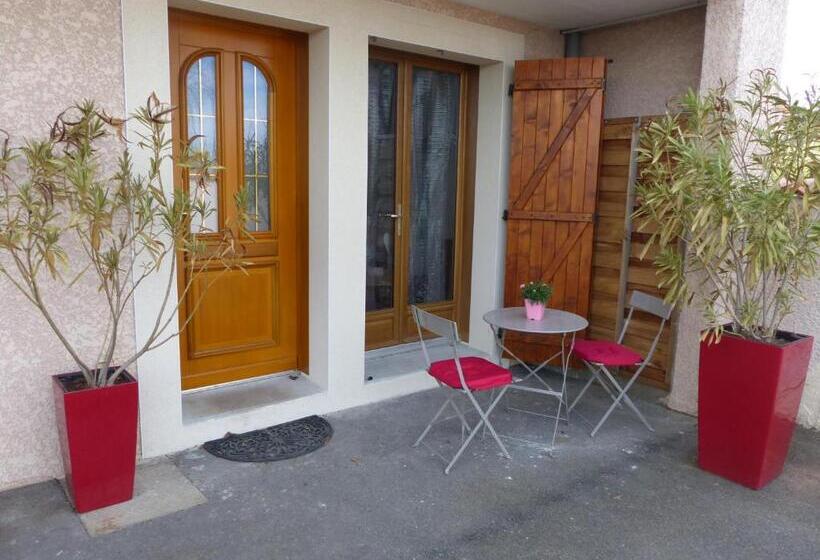 مبيت وإفطار Chambre D'hôtes Des Lys