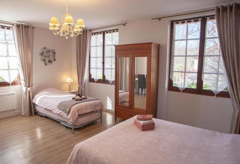 مبيت وإفطار Chambres & Tables D'hôtes Le Pech Grand