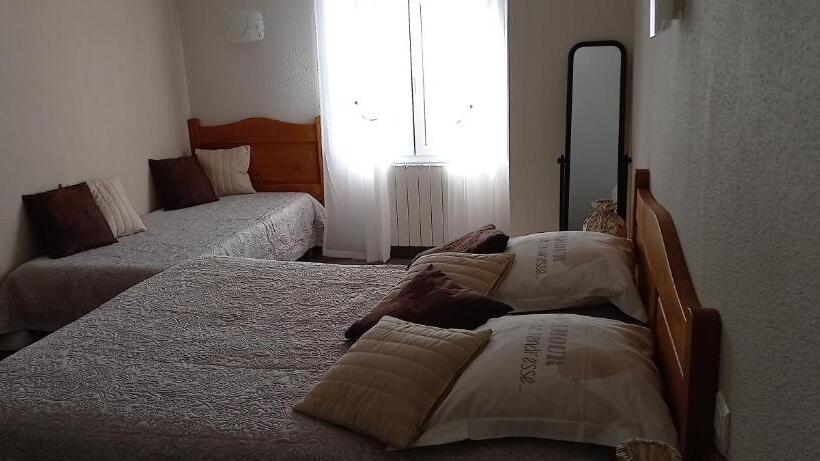 צימר Chez Louis Chambres D'hôtes à La Ferme