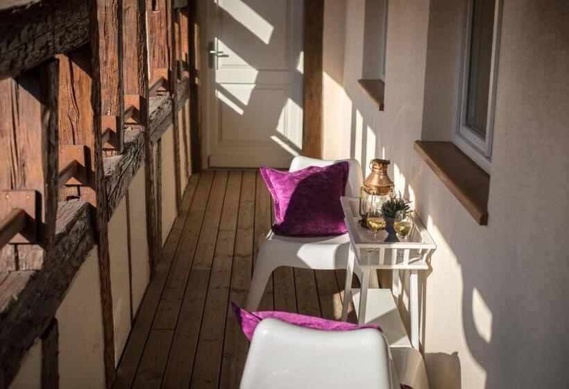ベッドアンドブレックファースト Le Hameau D Eguisheim  Chambres D Hotes & Gites