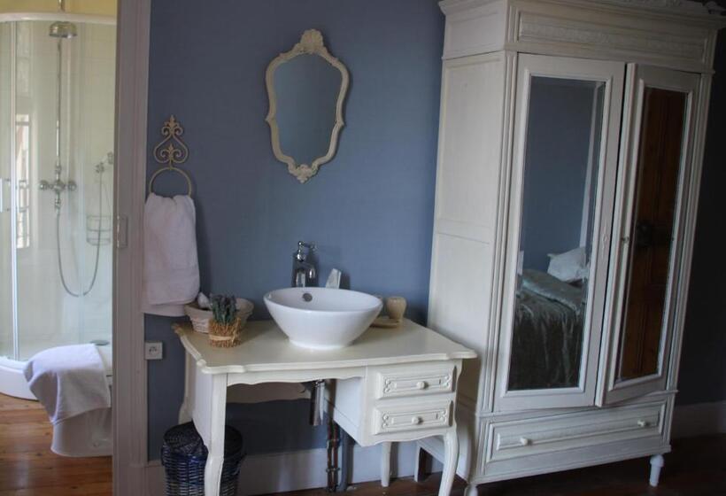 مبيت وإفطار L'entrée Chambres D'hôtes Bar & Restaurant