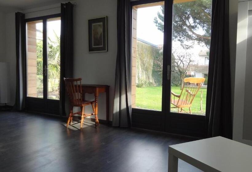 ベッドアンドブレックファースト Chambre D Hôtes Du Clos Bamboo