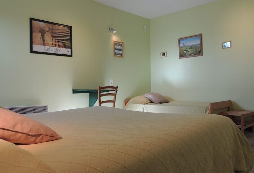 تختخواب و صبحانه Chambres D Hotes Les Pieris