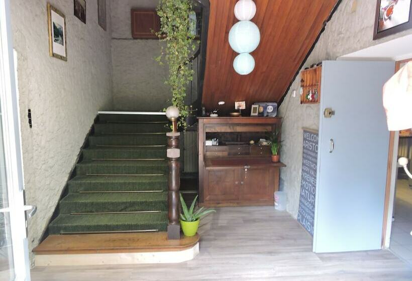 민박 Chambres D Hôtes L Aristou