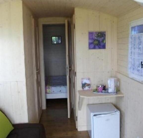 تختخواب و صبحانه Chambres D Hôtes La Prairie