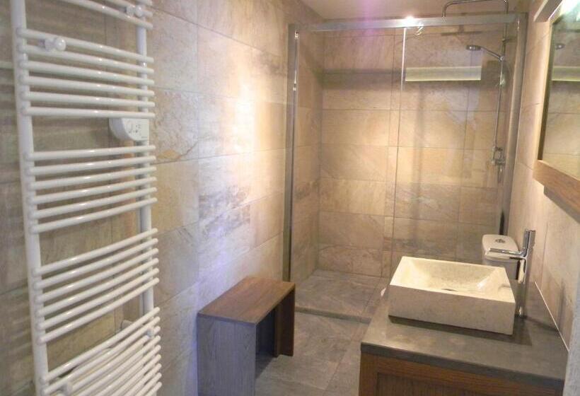 مبيت وإفطار La Bergerie St Antoine