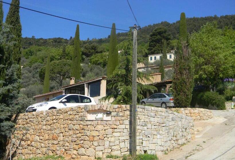 مبيت وإفطار La Bergerie St Antoine