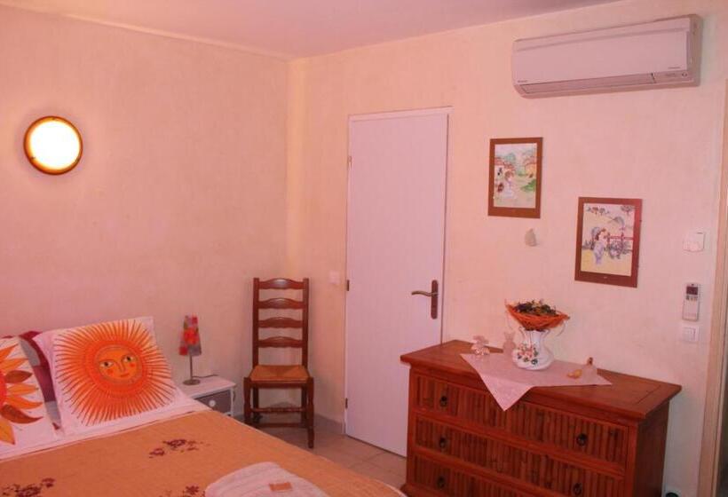 住宿加早餐  La Maison De Jenny