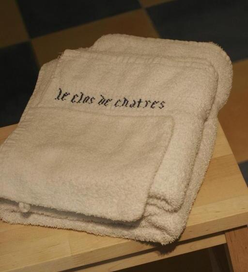 민박 Le Clos De Châtres