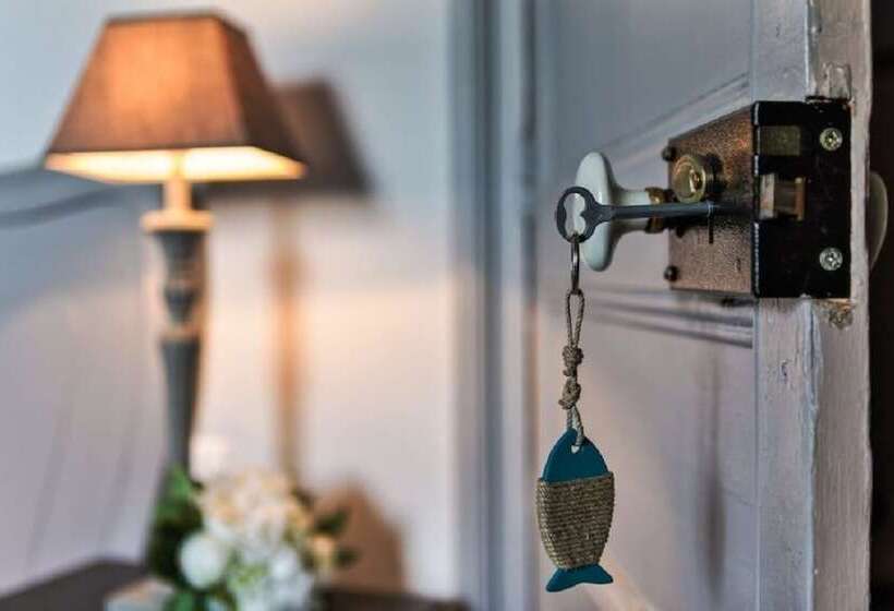 민박 Le Petit Manoir De Kériolet