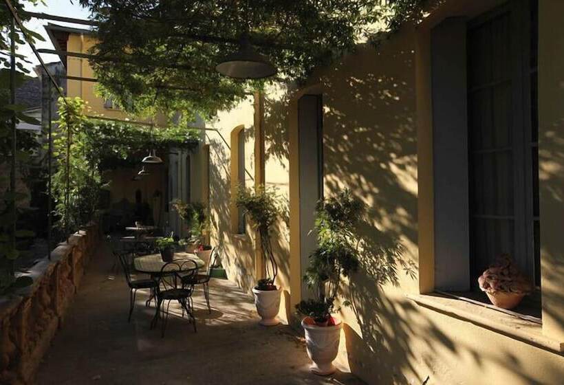 مبيت وإفطار Les Buis