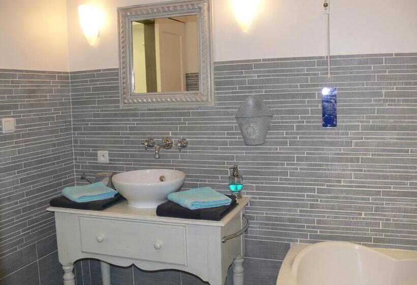 Bed and Breakfast Maison D'hôte La Tourette