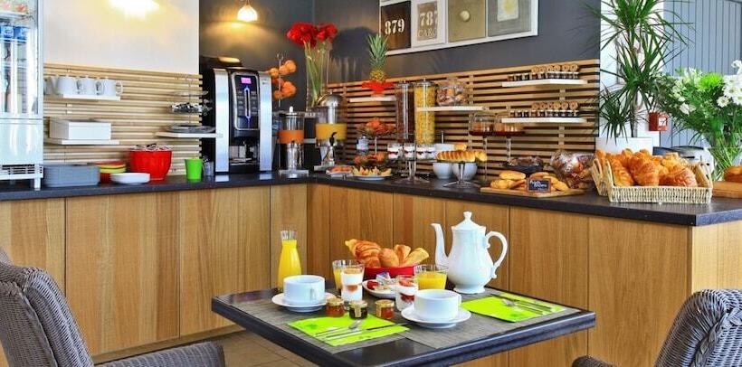 هتل Logis Hôtel La Chaize