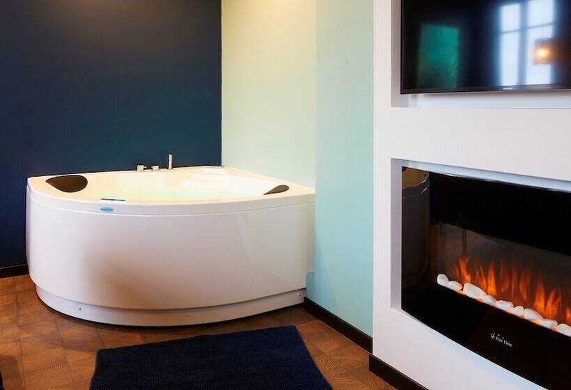 هتل Logis Hôtel La Chaize