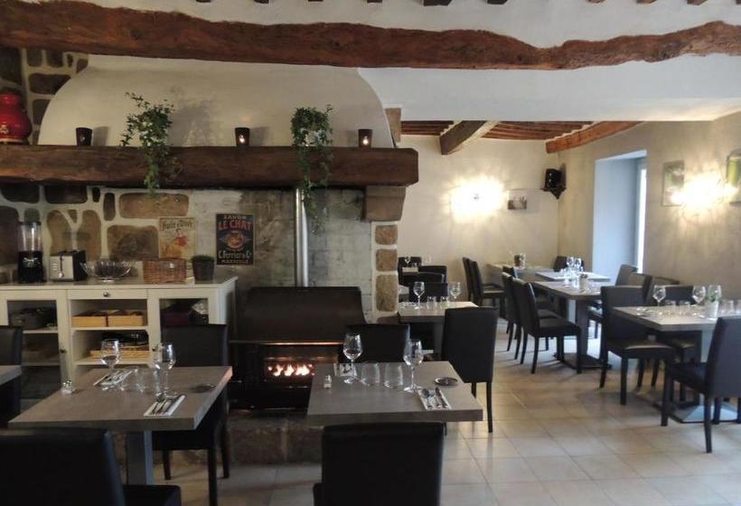 ホテル Restaurant La Calade