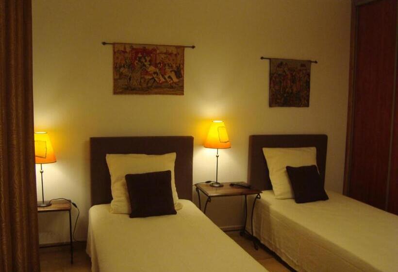 مبيت وإفطار Chambres D Hôtes Les Palmiers De La Cité