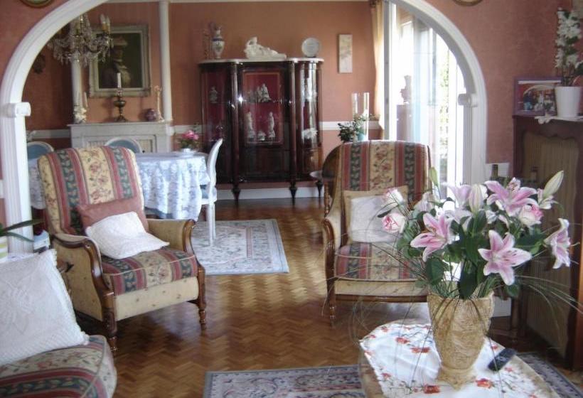 住宿加早餐  Chambres D Hôtes Ty Mezad