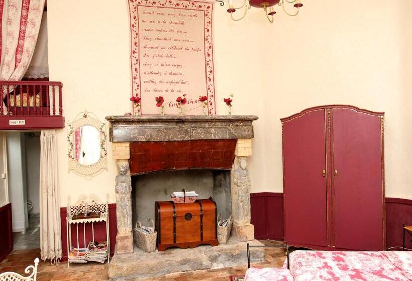 مبيت وإفطار Château Du Bois De La Noe