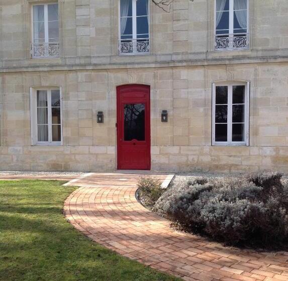 Bed and Breakfast Château Ormes De Pez