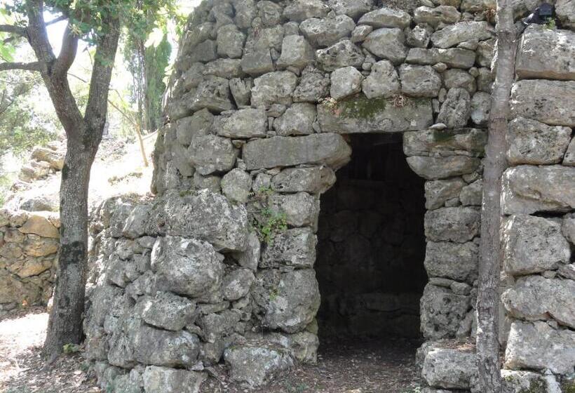 تختخواب و صبحانه Domaine De La Borie Yourhosthelper