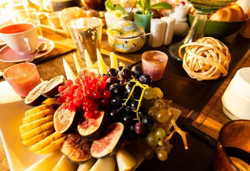 Bed and Breakfast La Vieille Maison   Chambre Et Halte Gourmande