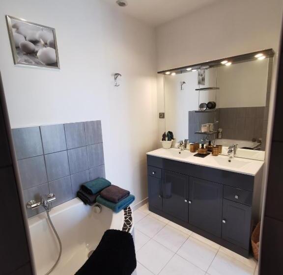 مبيت وإفطار Le Mas Des Loges   Les Vans / Chambonas