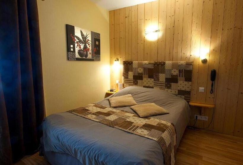 호텔 Aux Deux Clefs