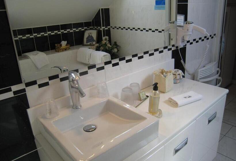 ホテル Hôtel Le Manoir Aux Vaches